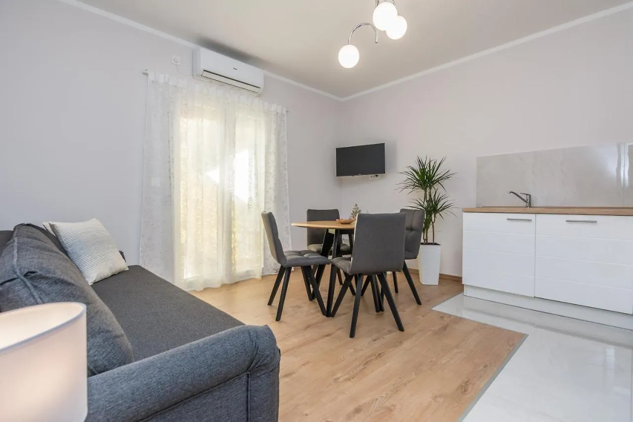 Apartments Star - Free Private Parking Zadar