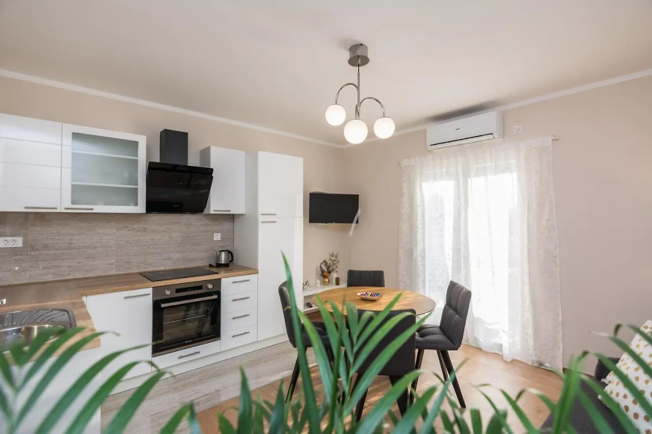 Apartments Star - Free Private Parking Zadar